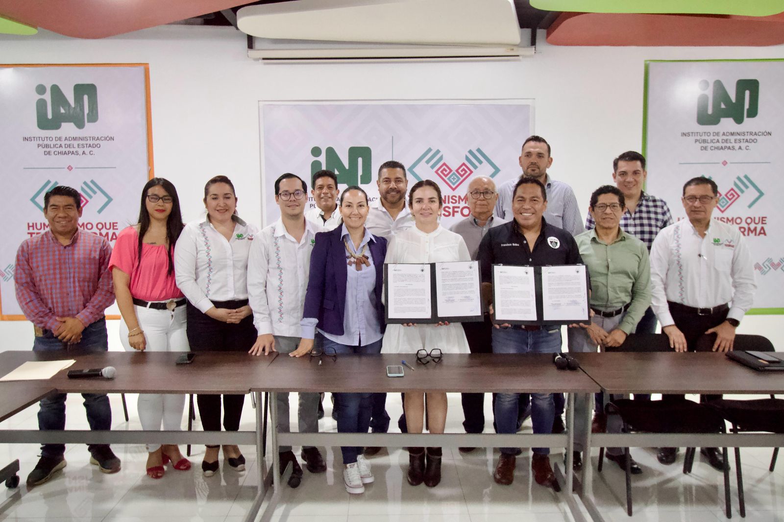 IAP Chiapas y la Asociación Liberales por un México Unido suscriben convenio de colaboración en materia de profesionalización